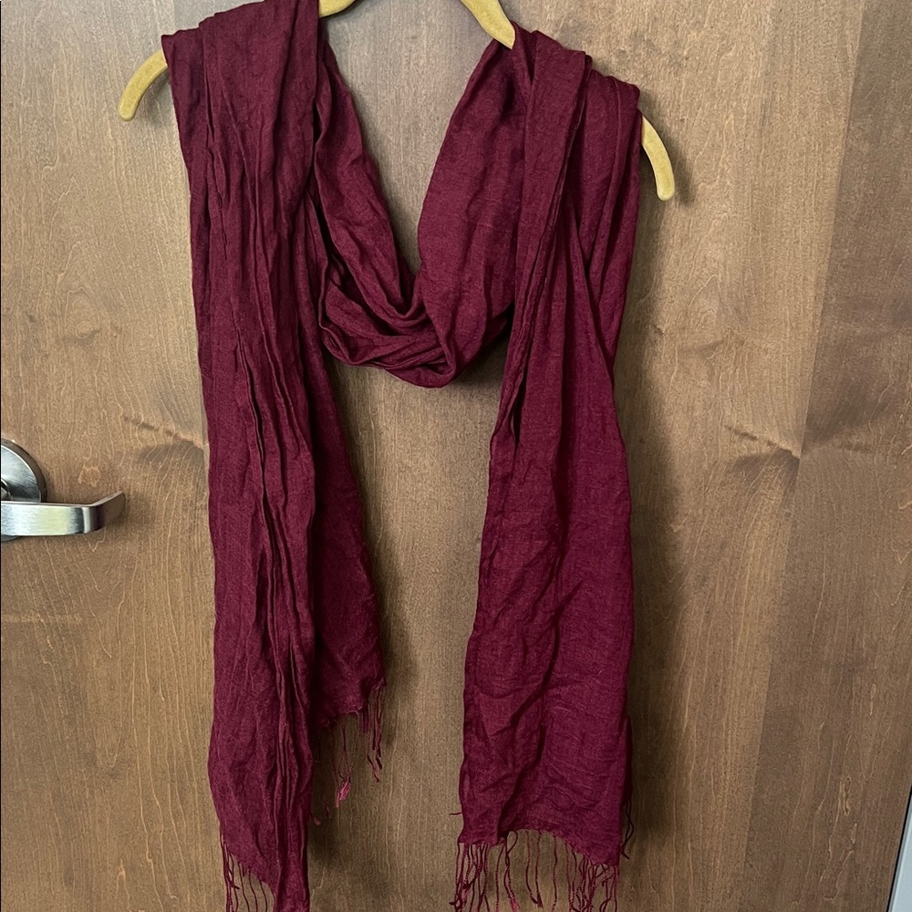 🍷 Italian-Made Maroon Cashmere Blend Pashmina – 26"x76" 🍷